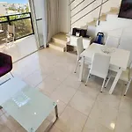 公寓 Skol 629 Two Bedroom Duplex With Sea Views In Skol 马尔韦利亚