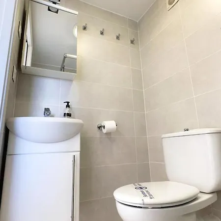 Skol 629 Two Bedroom Duplex With Sea Views In Skol 马尔韦利亚