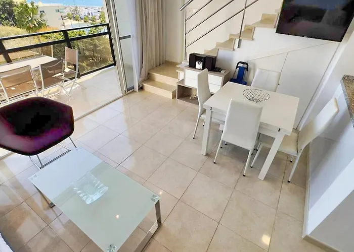 アパート Skol 629 Two Bedroom Duplex With Sea Views In Skol マルベーリャ