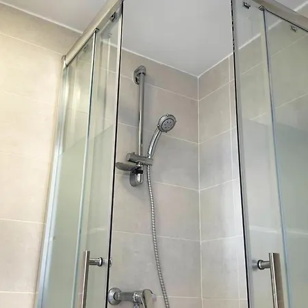 Skol 629 Two Bedroom Duplex With Sea Views In Skol * 马尔韦利亚